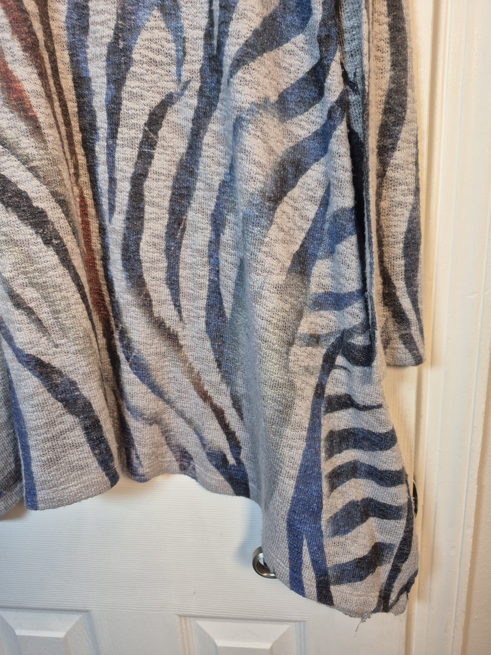Jess & Jane Oversized Zebra Print Tunic XL Hanky Hem Asymmetrical Knit Sweater - Picture 5 of 6